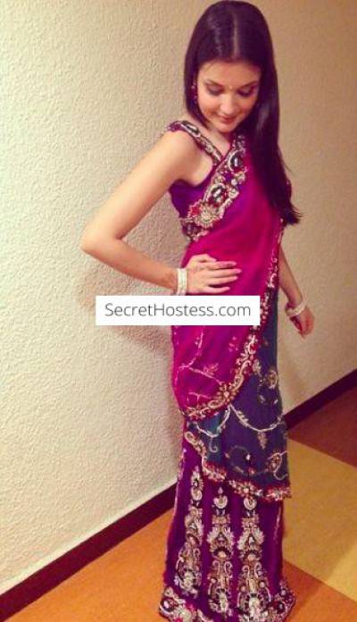 23 year old Indian Escort in Melbourne i am indian independent hit girl available for video sex, 