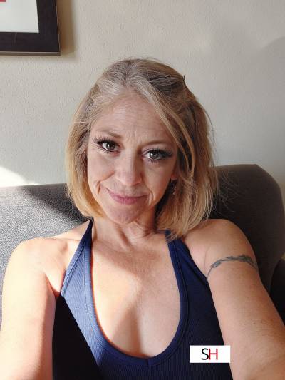 Milfy - Toke, adult play, smoke bud, p in Phoenix AZ