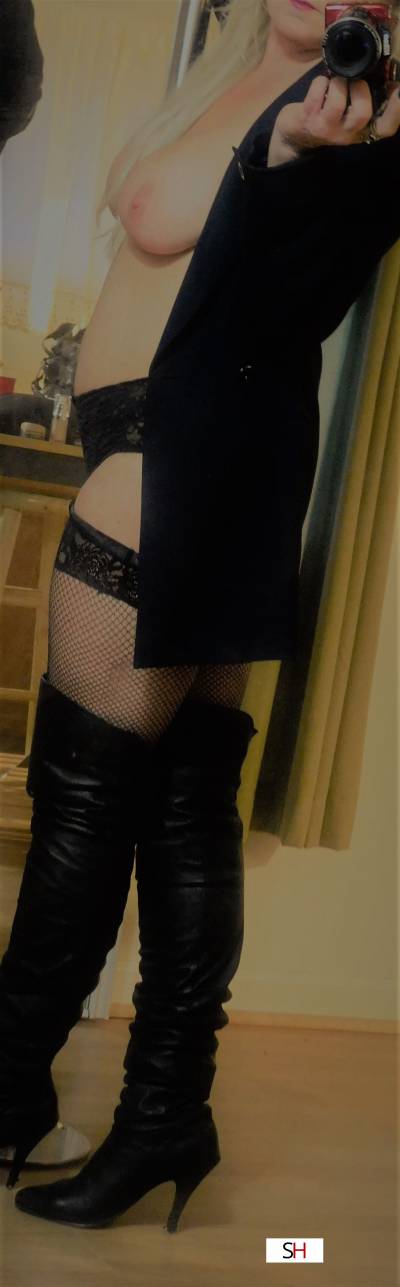 40 Year Old Swedish Escort Las Vegas NV Blonde - Image 3