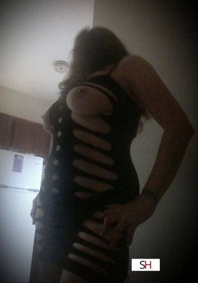 40 year old American Escort in Beaumont TX Enchanted - Experience an Enchanted time