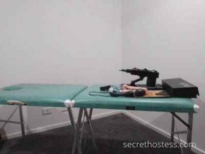 42 year old Escort in Maroochydore Sunshine Coast Let's play with this..– 42