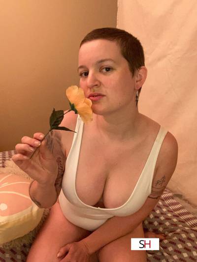 Coral 20Yrs Old Escort Size 8 166CM Tall Portland OR Image - 2