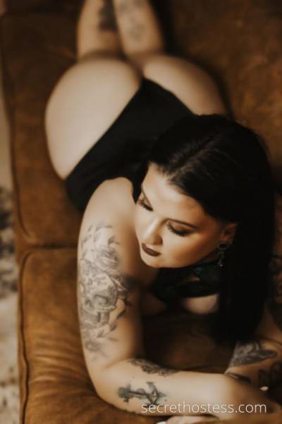 Thick Aussie tattooed babe! Cuming for you in Tamworth