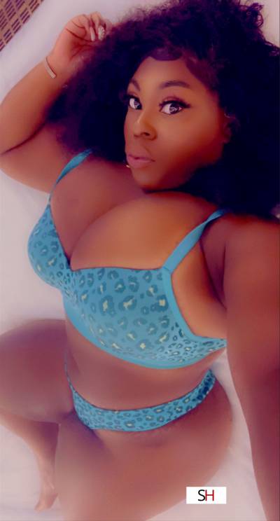 20 year old Black Escort in Toledo OH coco chanel - Thick busty curvy fun size