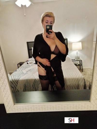 20 year old White Escort in Palm Springs CA Alexxxi juicy - Let me make it juicy for ya