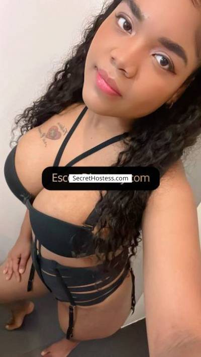 25 Year Old Latin Escort Brussels Black Hair Black eyes - Image 4