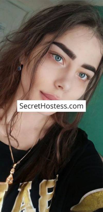 23 Year Old Caucasian Escort Luxembourg City Brown Hair Green eyes - Image 2