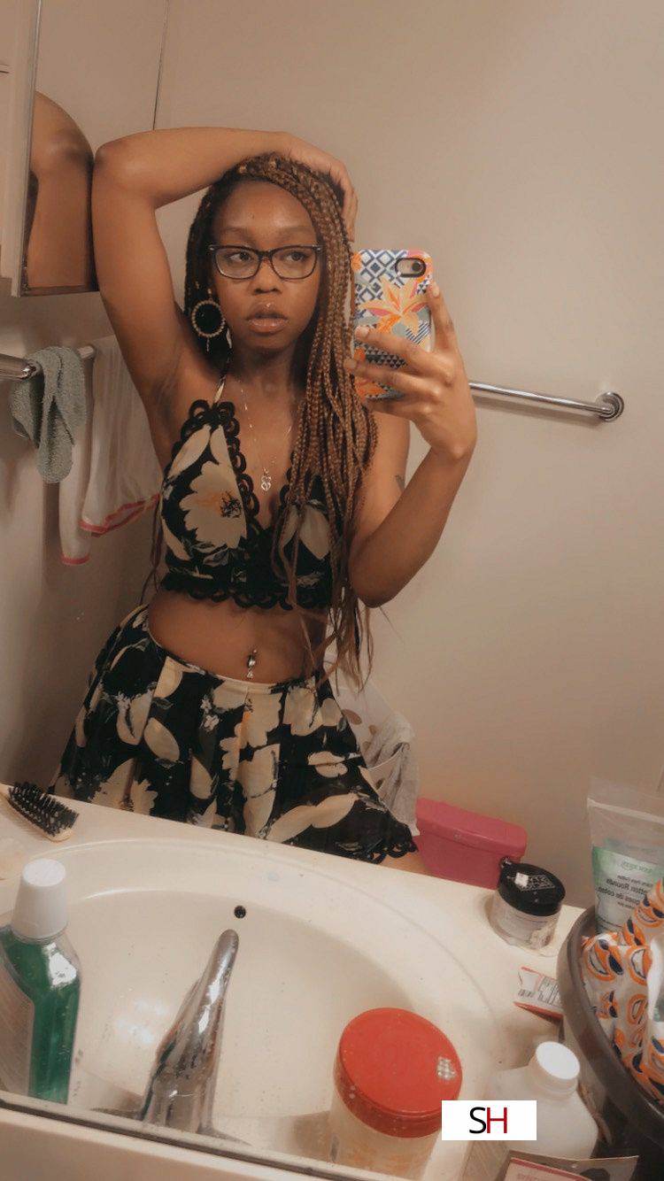 20Yrs Old Escort Size 6 159CM Tall Oklahoma City OK Image - 2