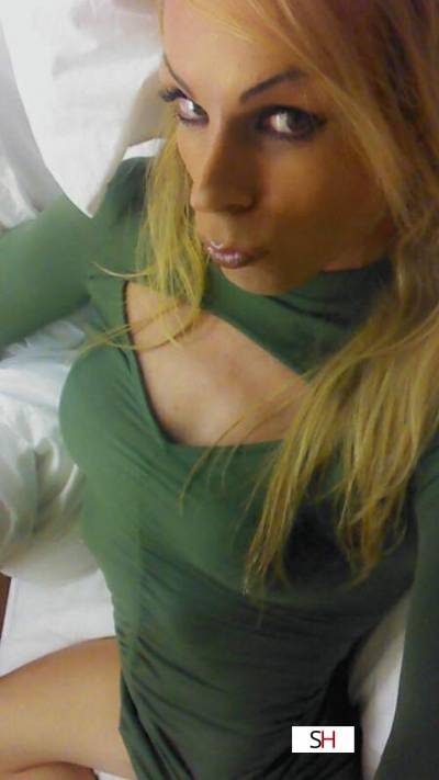 20 year old American Escort in Pensacola FL Solara Voltara - Natural Blonde Goddess