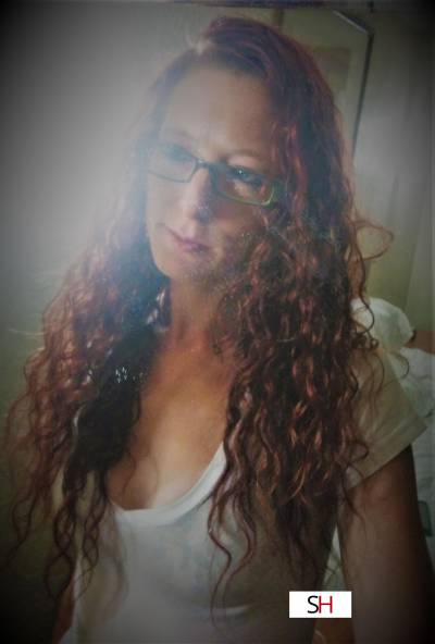 20 Year Old Caucasian Escort Los Angeles CA Redhead Blue eyes - Image 4