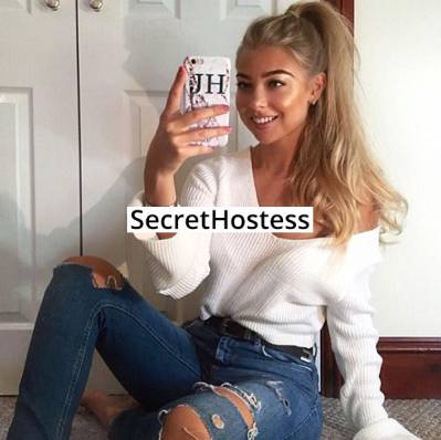 30 Year Old Caucasian Escort New York City NY Blonde - Image 2