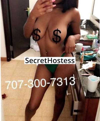 21 Year Old Dominican Escort Chicago IL Brunette - Image 1
