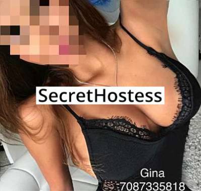 21 Year Old Latino Escort Chicago IL Brunette - Image 3