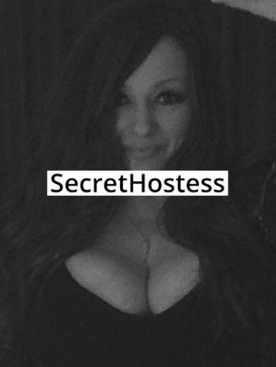 30 Year Old Caucasian Escort Chicago IL Brunette - Image 3