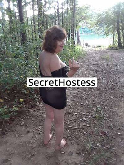 45 Year Old Caucasian Escort Atlanta GA Brunette - Image 2