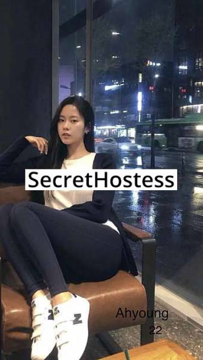 21 Year Old Korean Escort Los Angeles CA Brunette - Image 1