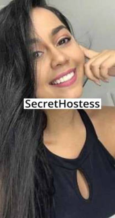 21 year old Latino Escort in Chicago IL Alicia