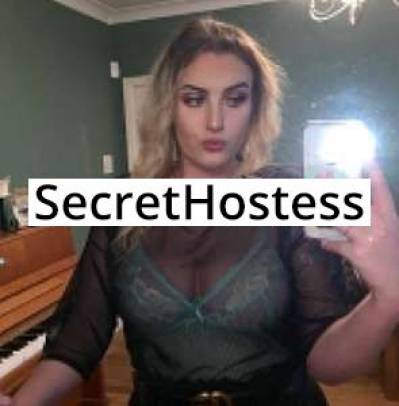 30 year old Caucasian Escort in Chicago IL Olivia