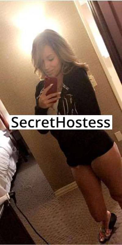 30 Year Old Caucasian Escort New York City NY Brunette - Image 1