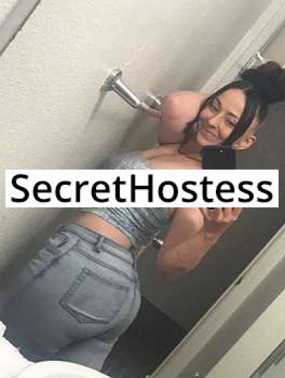 30 Year Old Caucasian Escort Seattle WA Brunette - Image 3