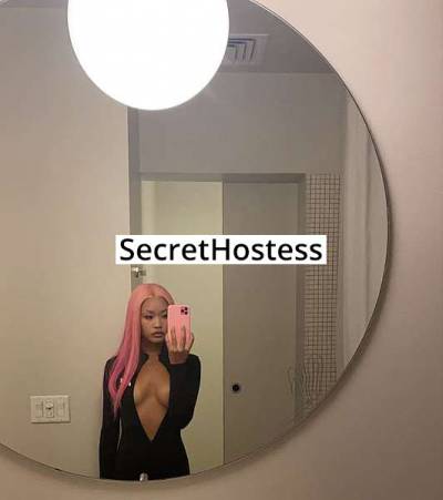 21 year old Asian Escort in Chicago IL Naomi