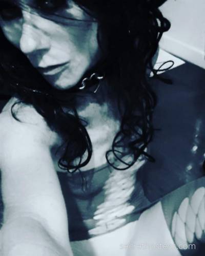 34 year old Escort in Mackay Hot vids for your phone