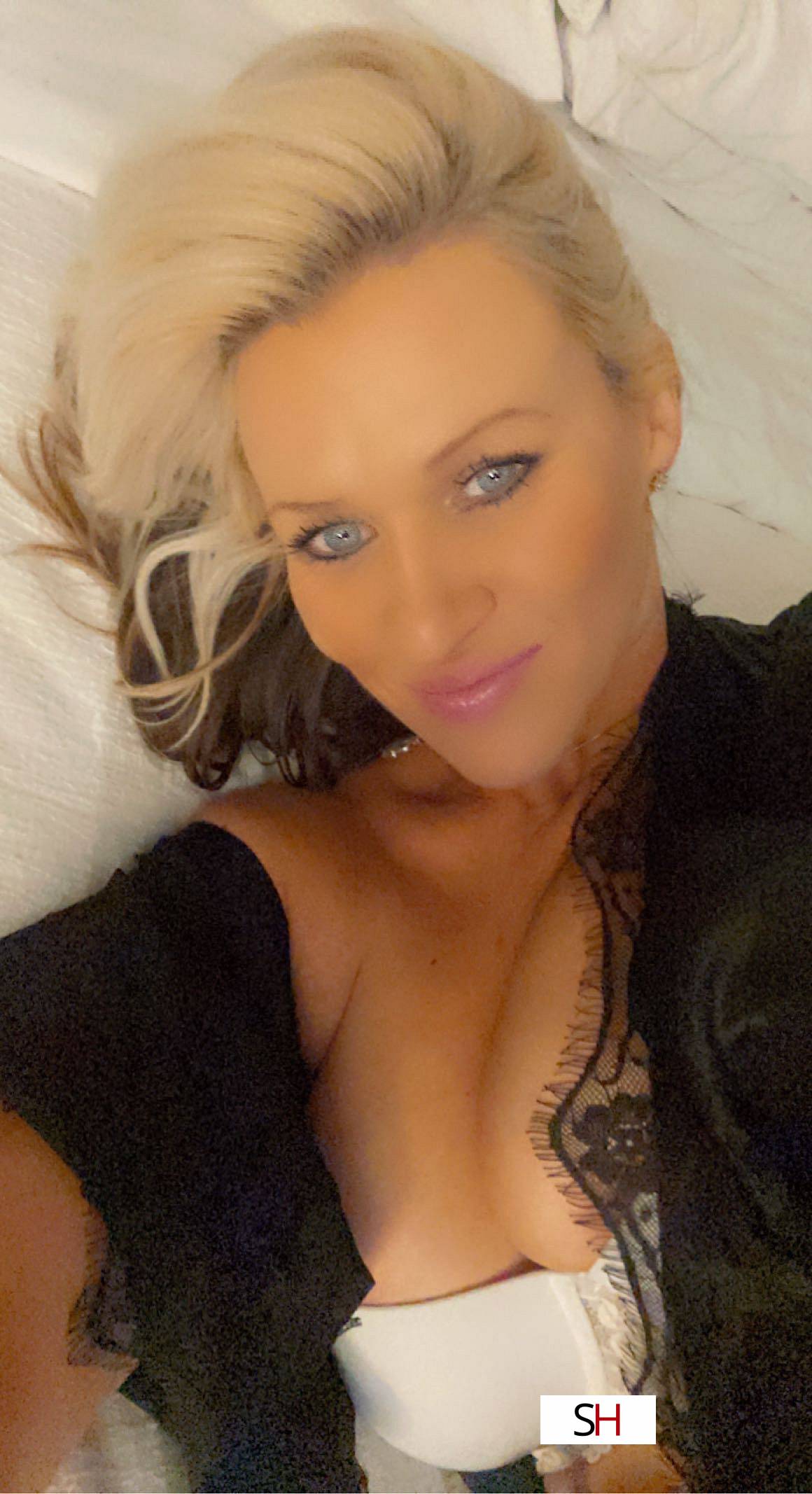 30Yrs Old Escort Size 10 177CM Tall Las Vegas NV Image - 2