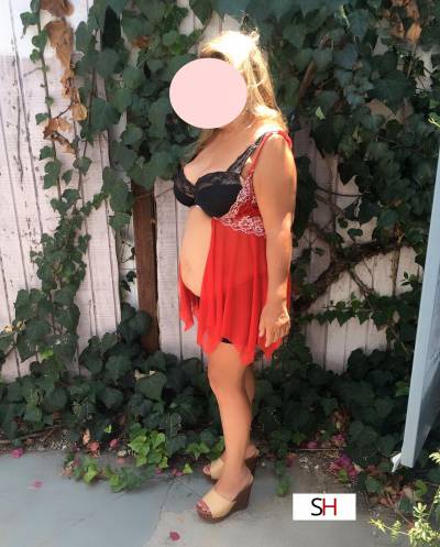 39 Year Old American Escort Los Angeles CA Blonde - Image 4