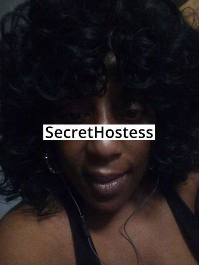 41 Year Old American Escort Washington DC - Image 2