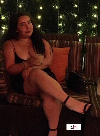 20 Year Old Hispanic Escort Tampa FL Brunette - Image 1