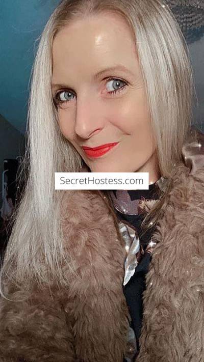 40 year old Australian Escort in Melbourne Here is a legal way for australianns to make aud4500 daily 