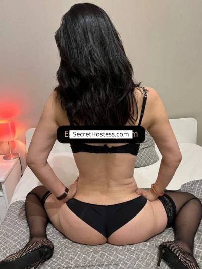 22 Year Old Asian Escort Aubange Black Hair Black eyes - Image 3