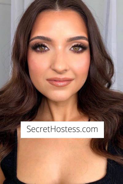 20 year old Latino Escort in Sydney Laurane