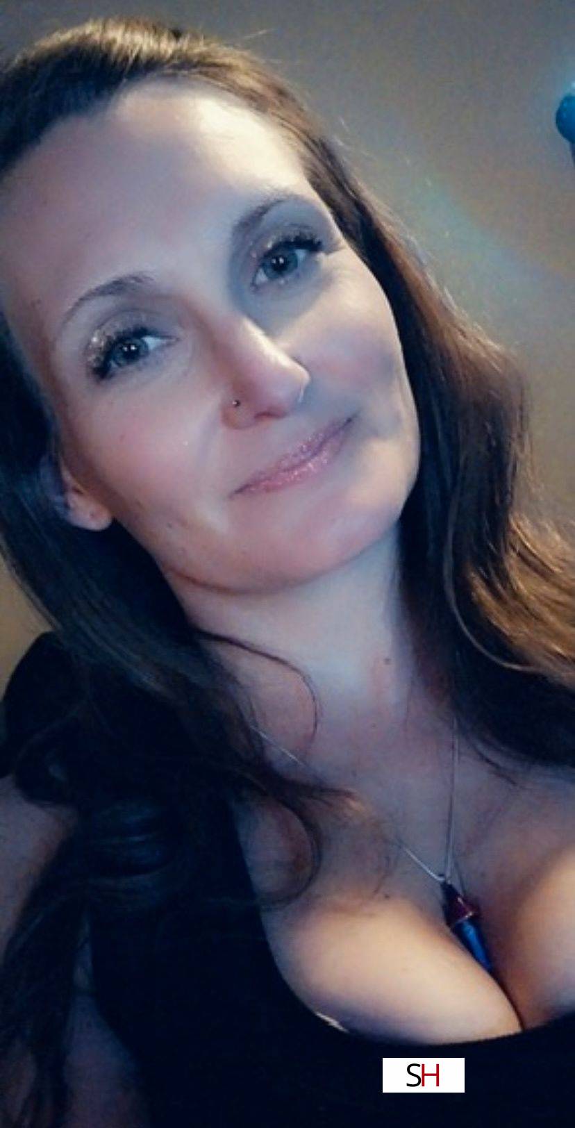 30Yrs Old Escort Size 8 167CM Tall Gilbert AZ Image - 0