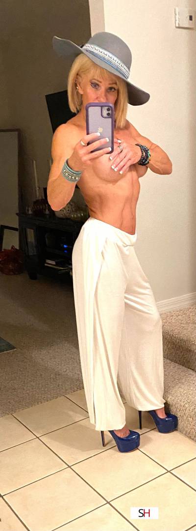 55Yrs Old Escort Size 8 157CM Tall Orlando FL Image - 3