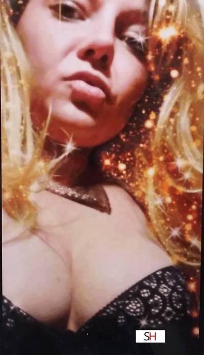 20 Year Old Caucasian Escort Chicago IL Blonde - Image 4