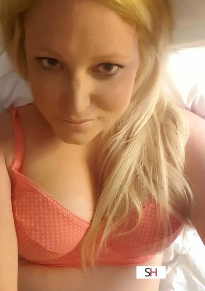 20 Year Old Caucasian Escort Chicago IL Blonde - Image 3