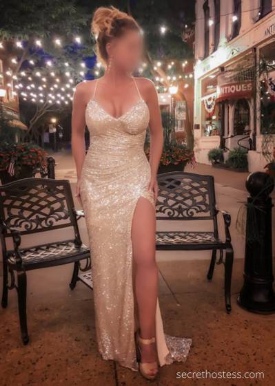 Escort Size 28 167CM Tall Detroit MI Image - 0