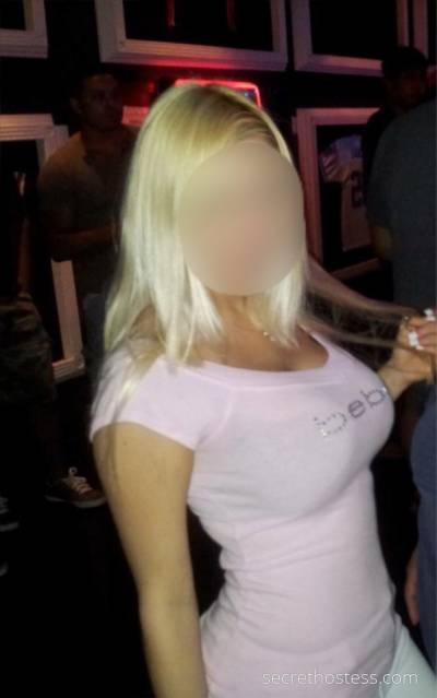 Asian Escort Fort Lauderdale FL Blonde Green eyes - Image 5