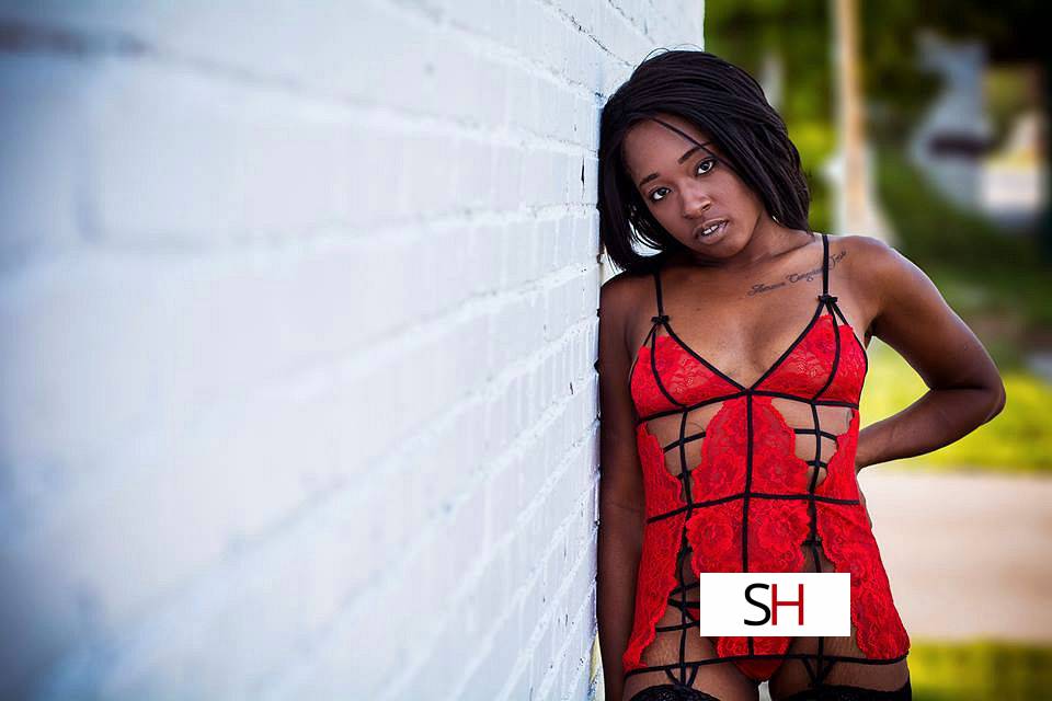 20Yrs Old Escort Size 8 158CM Tall Springfield MO Image - 3