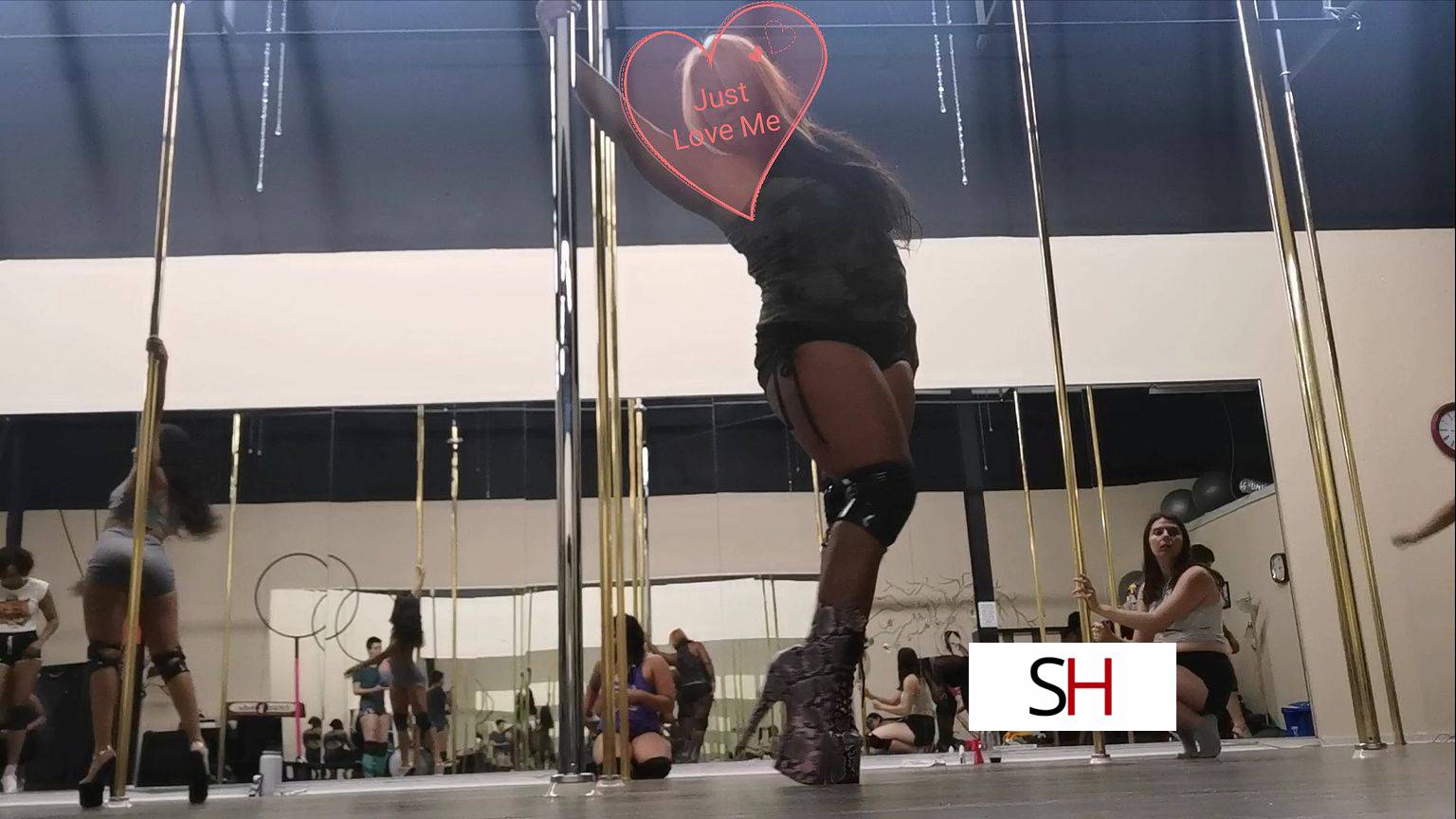 30Yrs Old Escort Size 6 156CM Tall Mississauga Image - 8