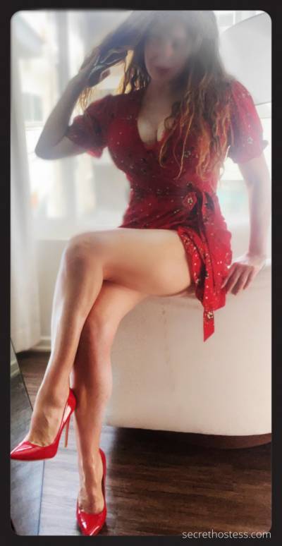 Asian Escort Austin TX Redhead Hazel eyes - Image 5