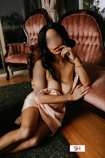Janet 30Yrs Old Escort Size 6 153CM Tall Vancouver Image - 14