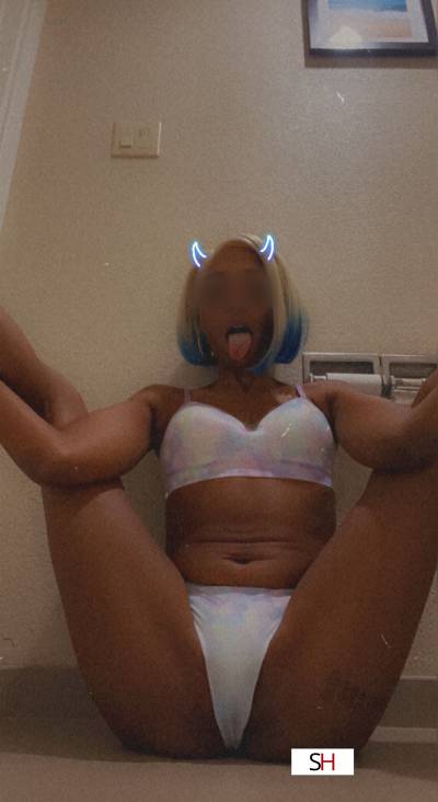 20 year old Mixed Escort in Charlotte NC Reign - Favorite Caramel Obsession