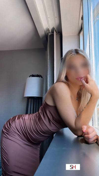 24 Year Old American Escort Atlanta GA Blonde - Image 2