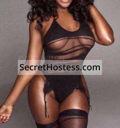 24 Year Old Ivorian Escort Casablanca Black Hair - Image 1