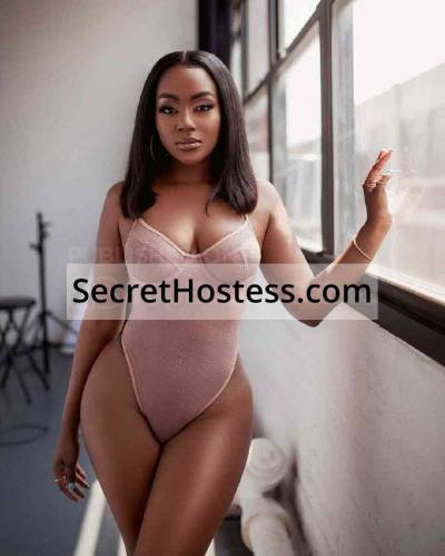 23 Year Old South African Escort Doha Black Hair Grey eyes - Image 2