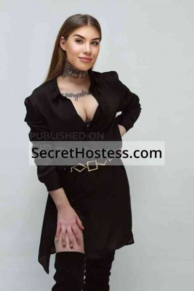 22 Year Old Russian Escort Beirut Blonde Green eyes - Image 1