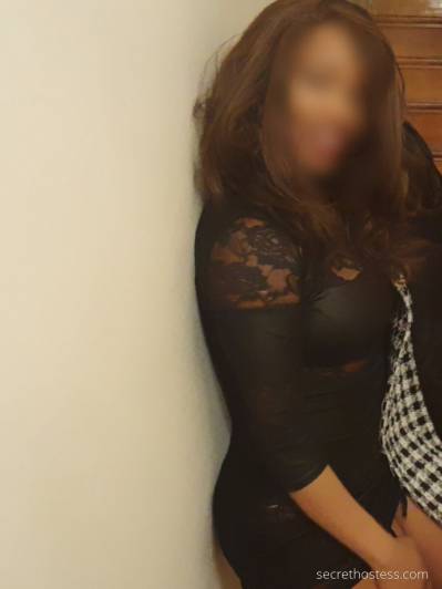 33 Year Old Brunette American Escort in North Melbourne - Image 8