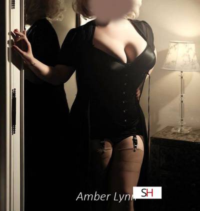 40 year old Caucasian Escort in Chicago IL VIPAmberLynn - 175 Incall Special This Week